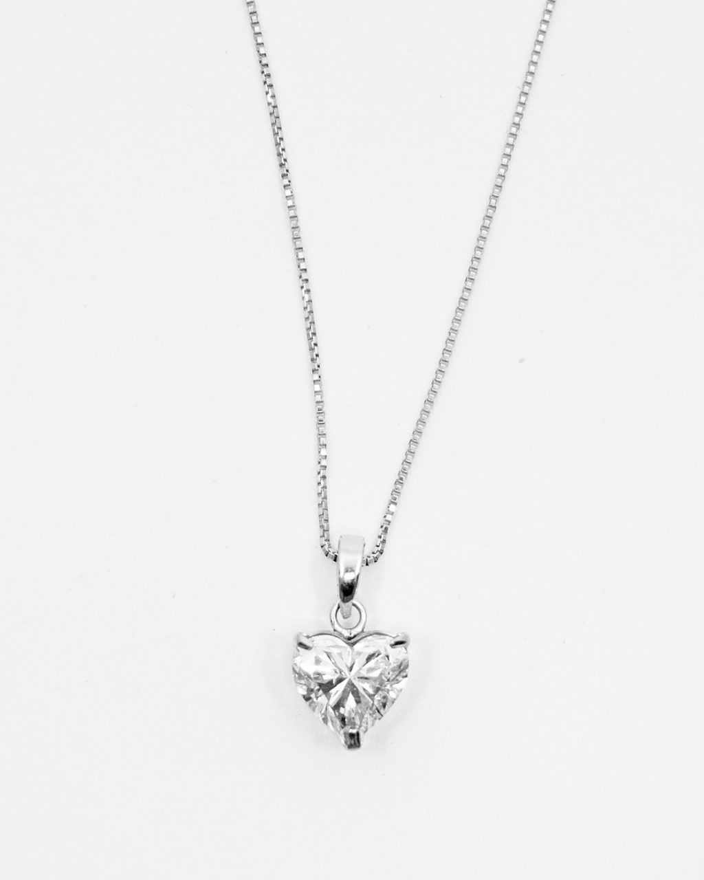 18k Heart Cut Diamond LGD Necklace