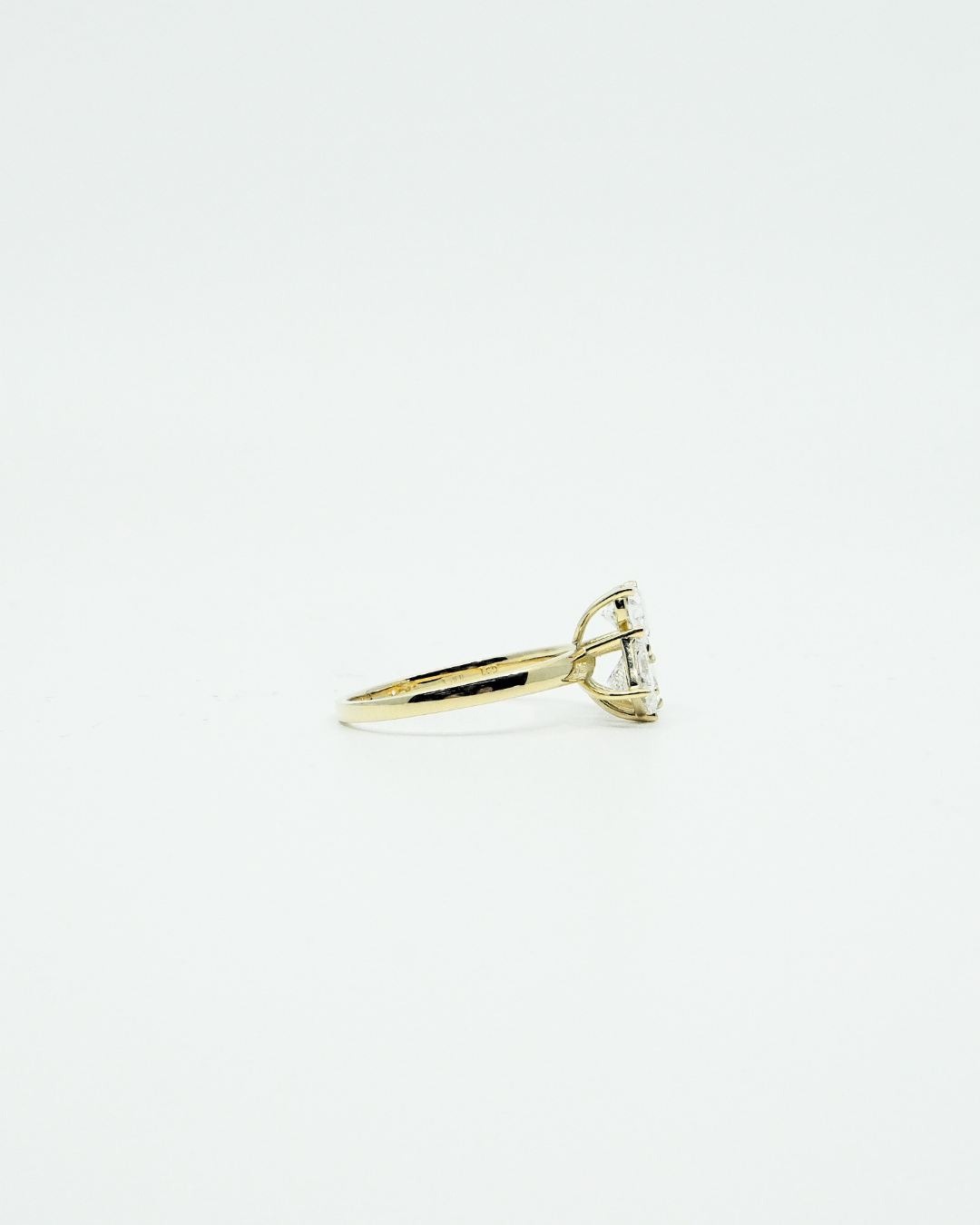 18K Triple Stone Cluster LGD Ring